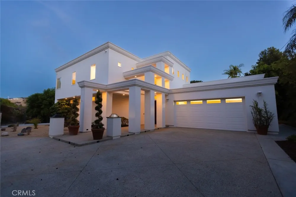 9731 Rangeview North Tustin, CA 92705