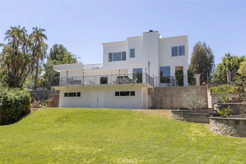 9731 Rangeview North Tustin, CA 92705