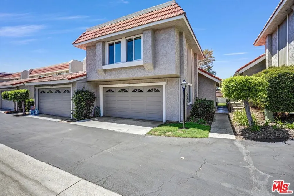 1179 Sunflower Avenue Covina, CA 91724