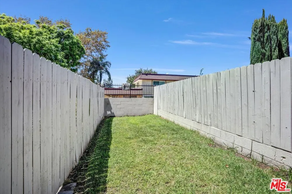 1179 Sunflower Avenue Covina, CA 91724