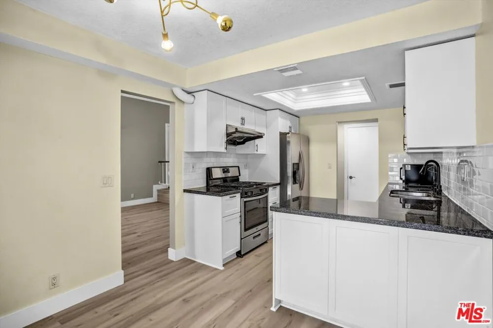 1179 Sunflower Avenue Covina, CA 91724