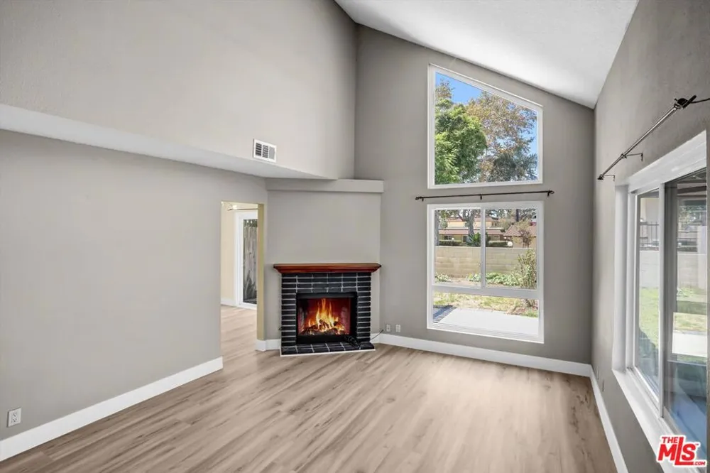 1179 Sunflower Avenue Covina, CA 91724