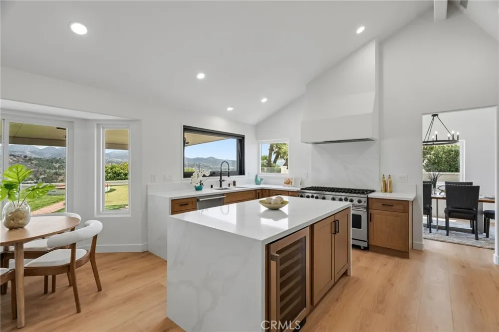 13971 Pequot Drive Poway, CA 92064