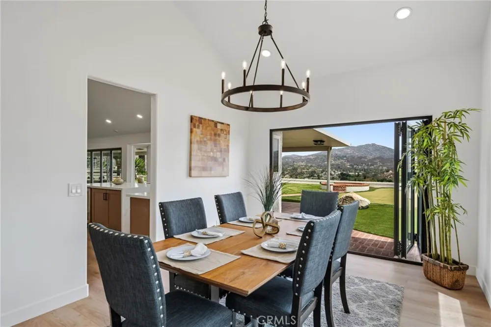 13971 Pequot Drive Poway, CA 92064