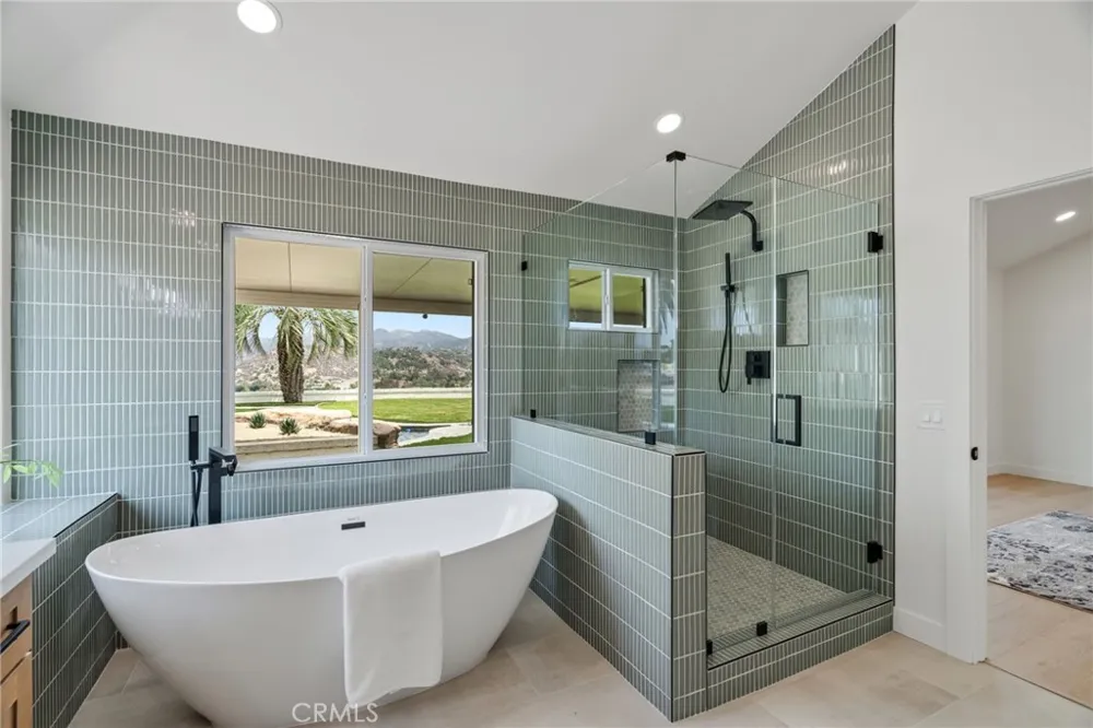 13971 Pequot Drive Poway, CA 92064