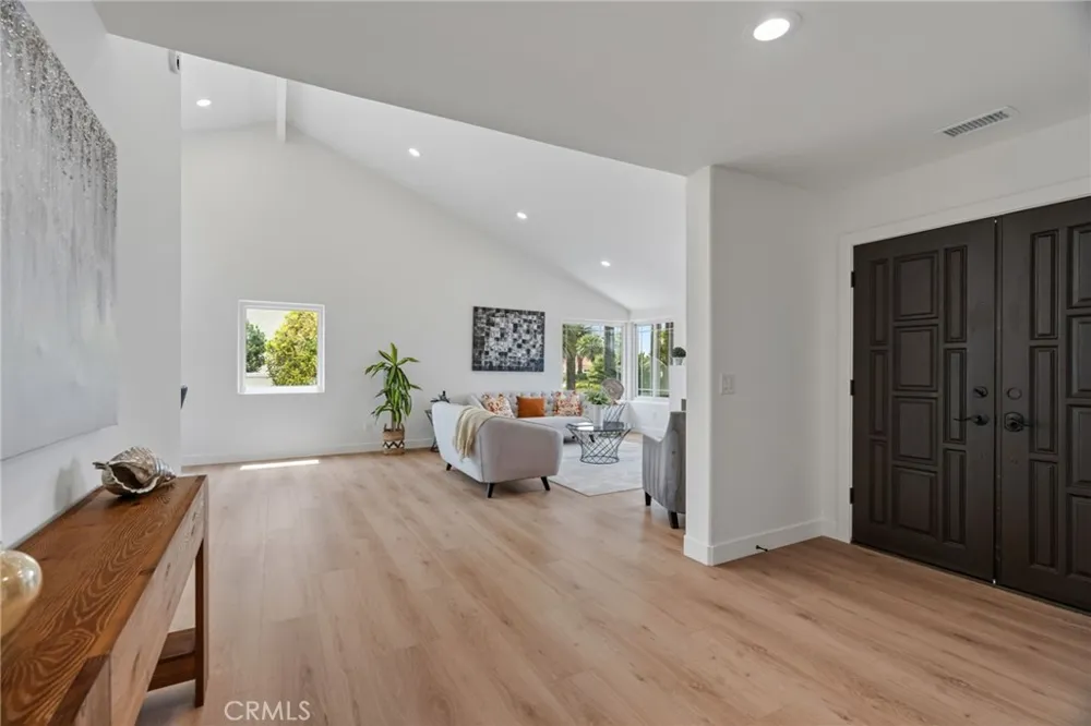 13971 Pequot Drive Poway, CA 92064