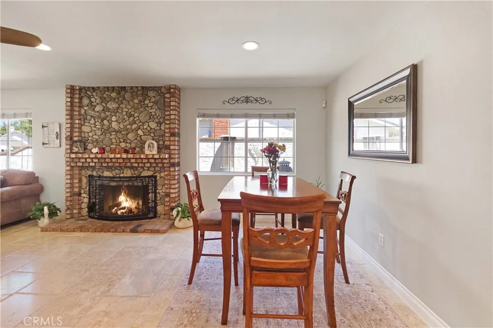 15597 Rolling Ridge Chino Hills, CA 91709