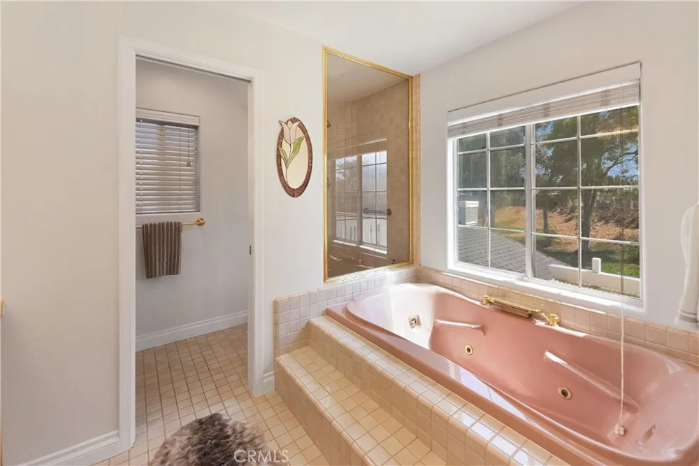 15597 Rolling Ridge Chino Hills, CA 91709
