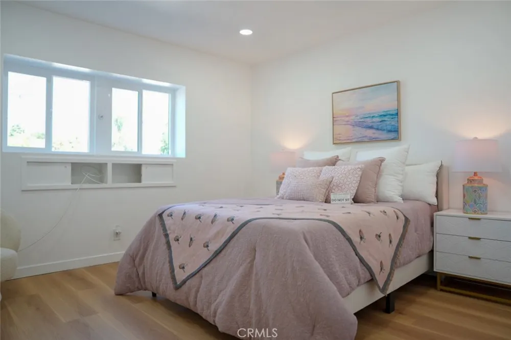 9243 Cayuga Sun Valley, CA 91352