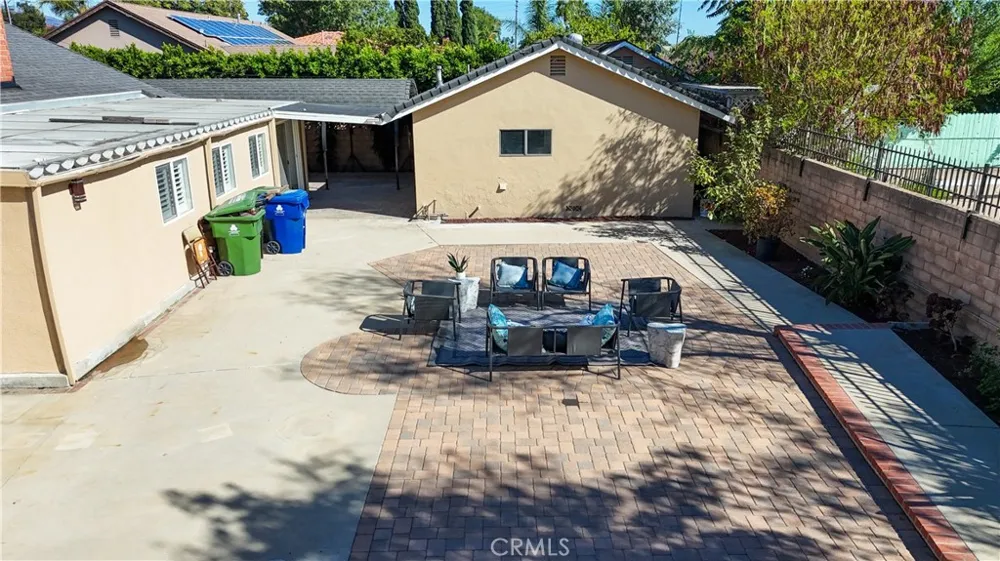 9243 Cayuga Sun Valley, CA 91352