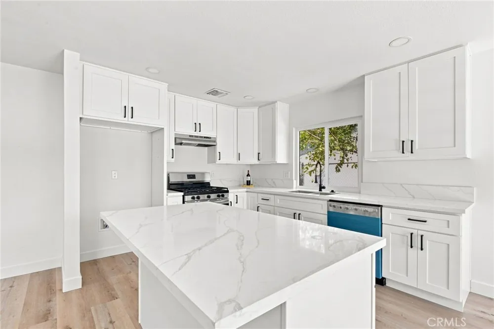 1626 Jason Court Redlands, CA 92374