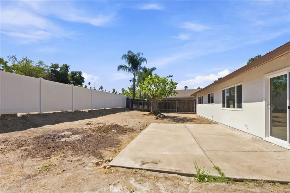 1626 Jason Court Redlands, CA 92374