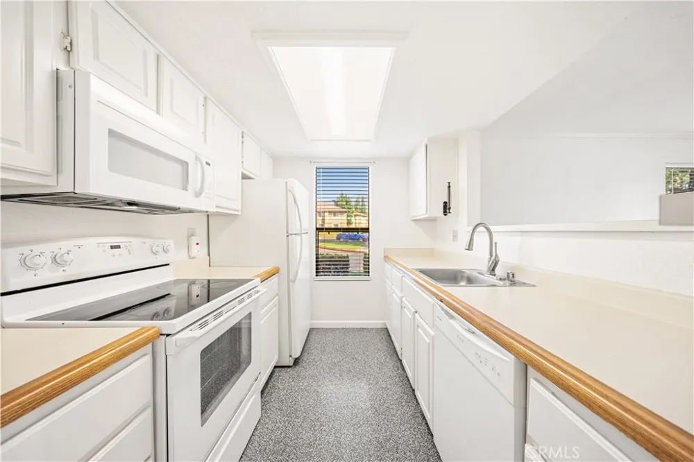 10151 Arrow #71 Rancho Cucamonga, CA 91730