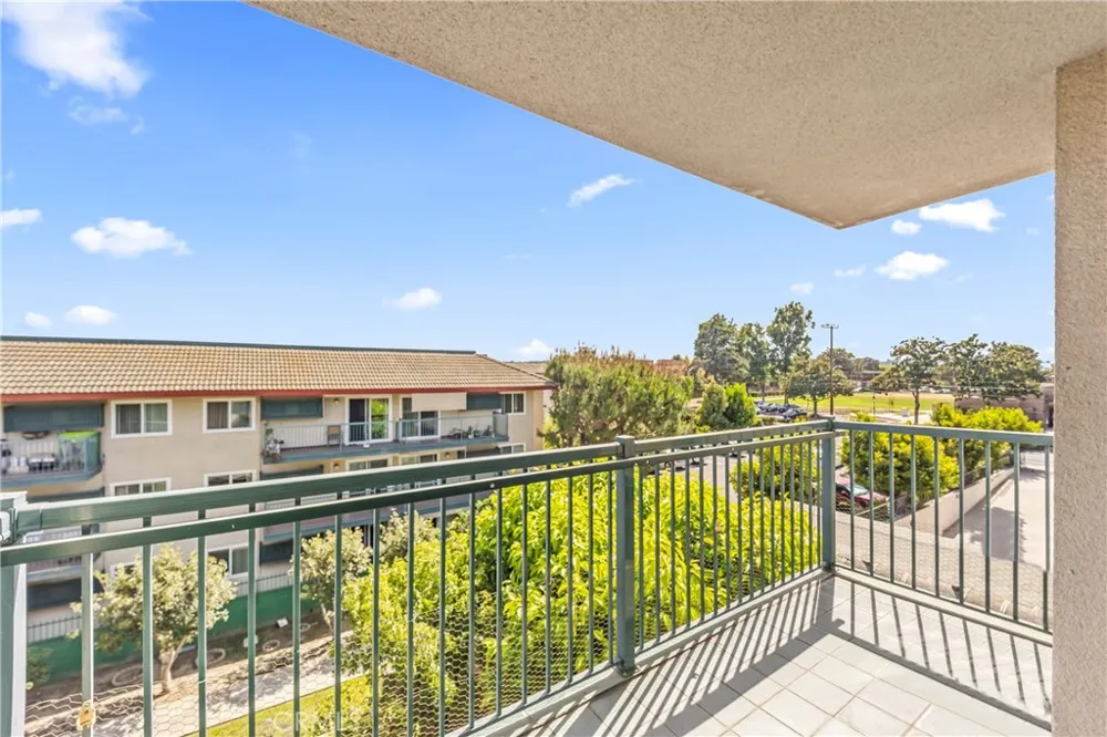 321 Orange #308 Monterey Park, CA 91755