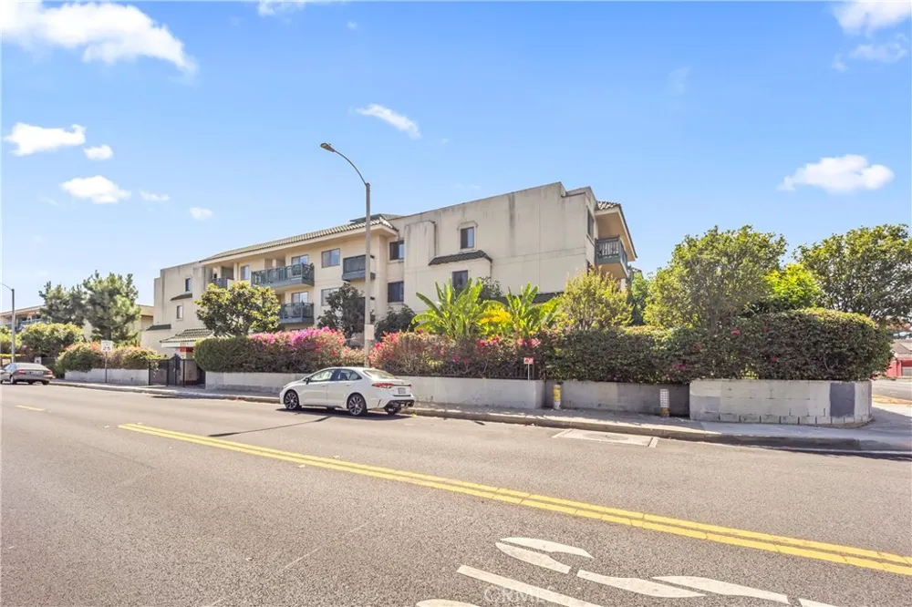 321 Orange #308 Monterey Park, CA 91755