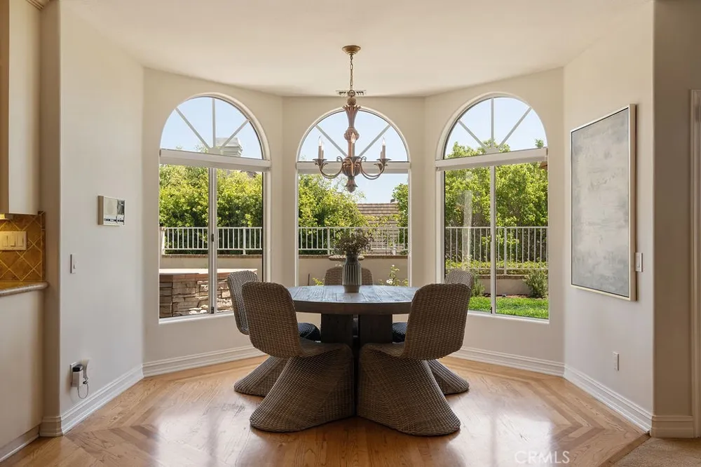 3802 E Rolling Green Lane Orange, CA 92867