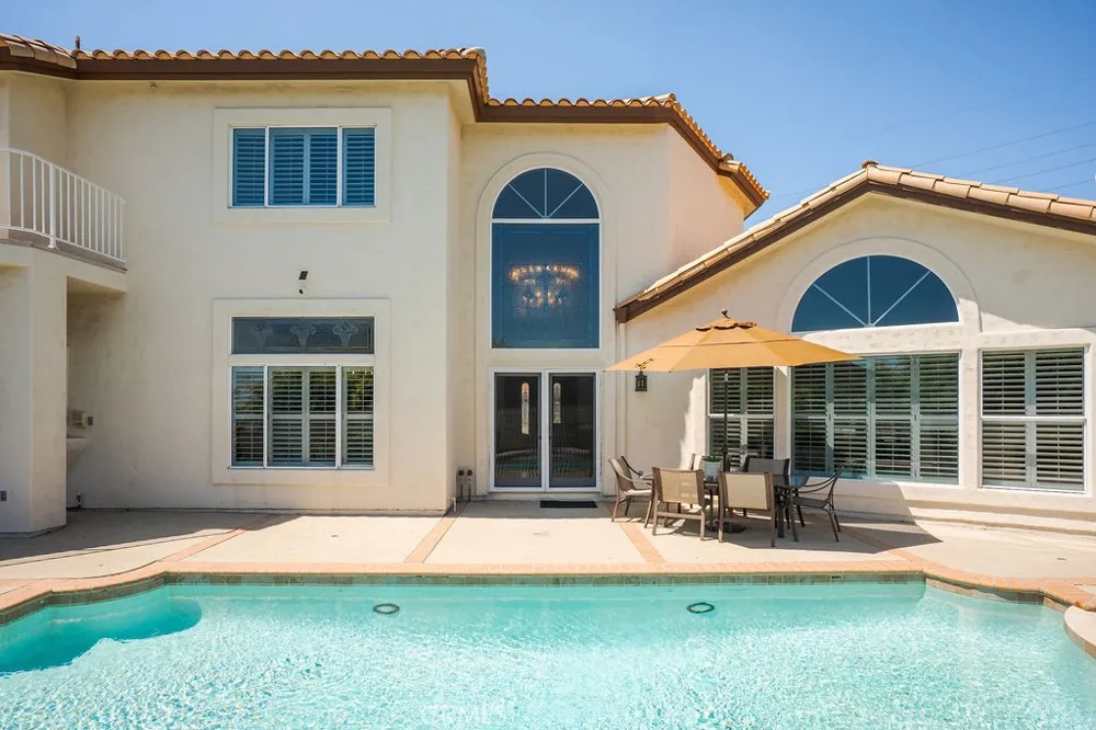 3802 E Rolling Green Lane Orange, CA 92867