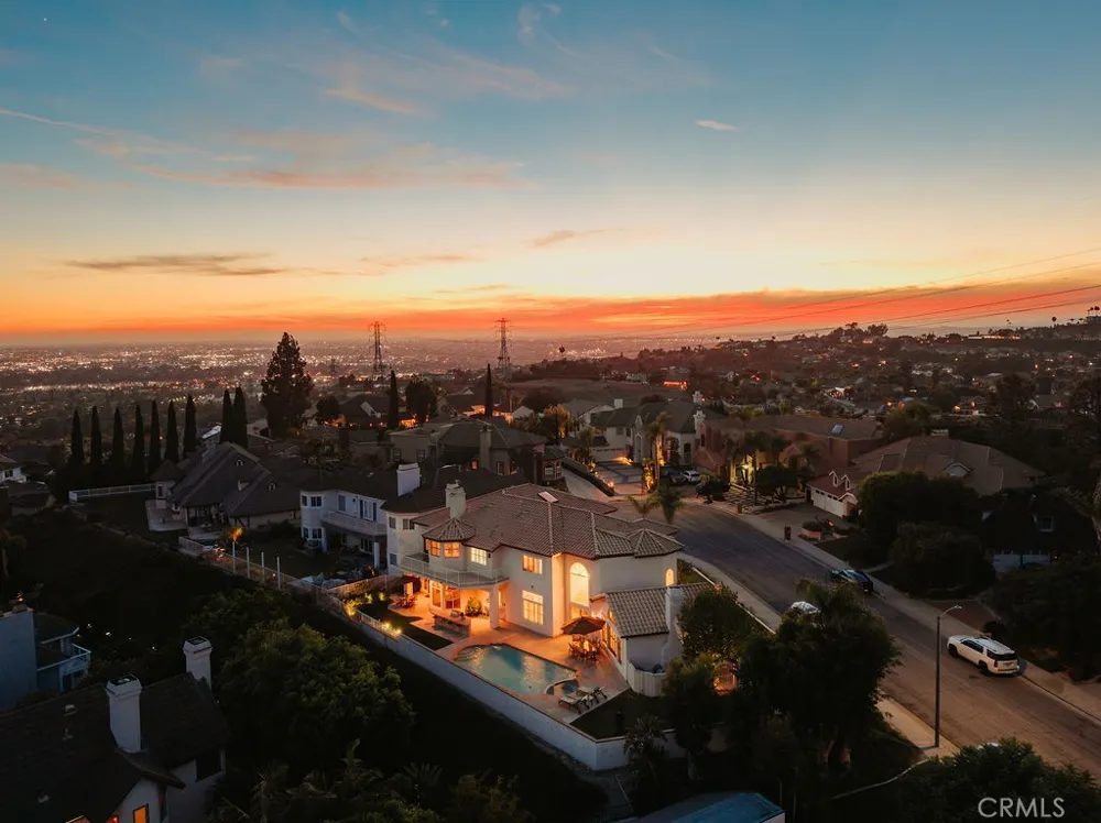 3802 E Rolling Green Lane Orange, CA 92867