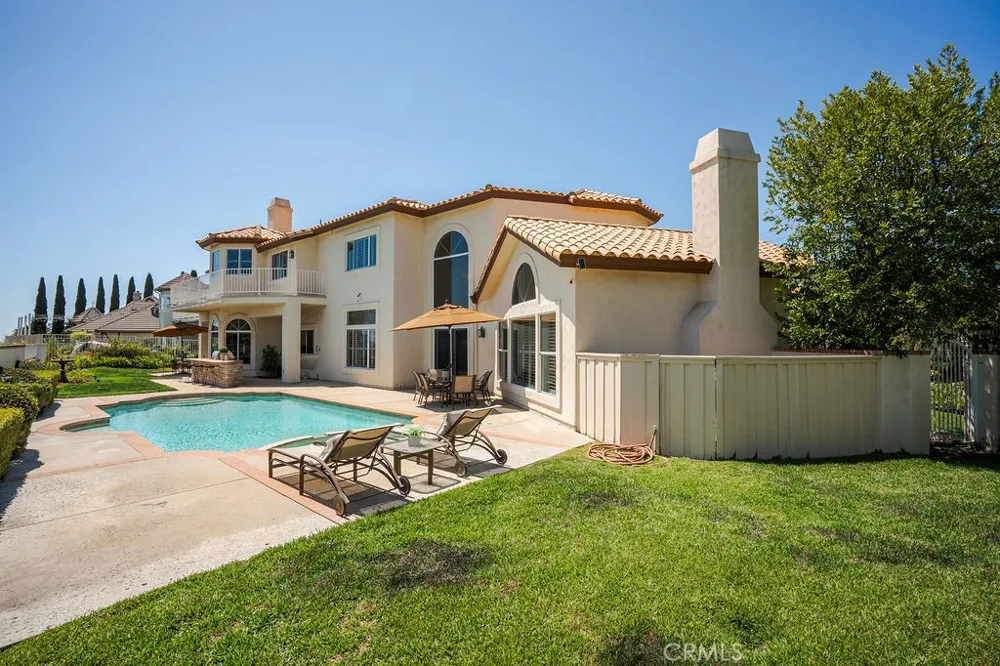 3802 E Rolling Green Lane Orange, CA 92867