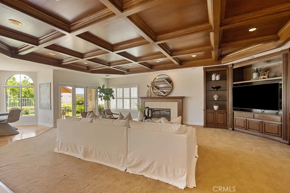 3802 E Rolling Green Lane Orange, CA 92867