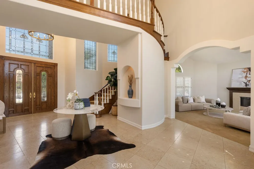 3802 E Rolling Green Lane Orange, CA 92867