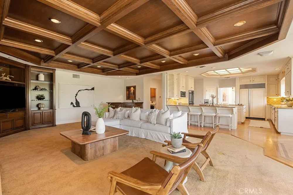 3802 E Rolling Green Lane Orange, CA 92867
