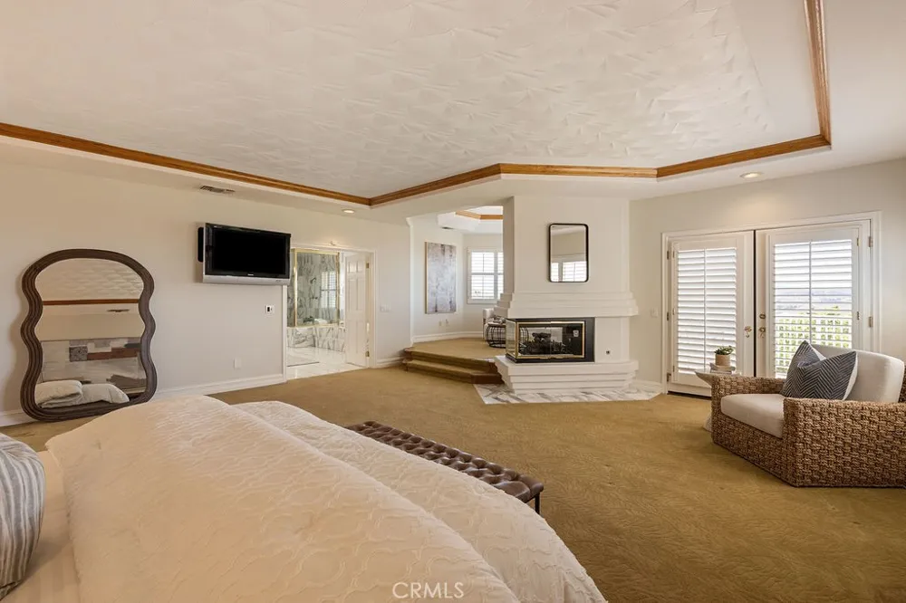 3802 E Rolling Green Lane Orange, CA 92867