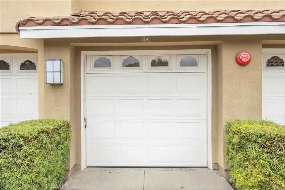 251 Gallery Tustin, CA 92782
