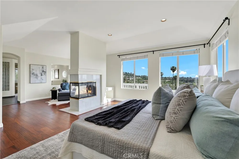 27130 S Ridge Drive Mission Viejo, CA 92692