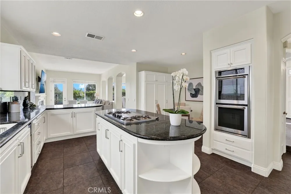 27130 S Ridge Drive Mission Viejo, CA 92692