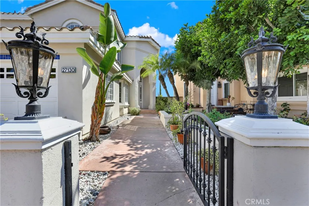 27130 S Ridge Drive Mission Viejo, CA 92692
