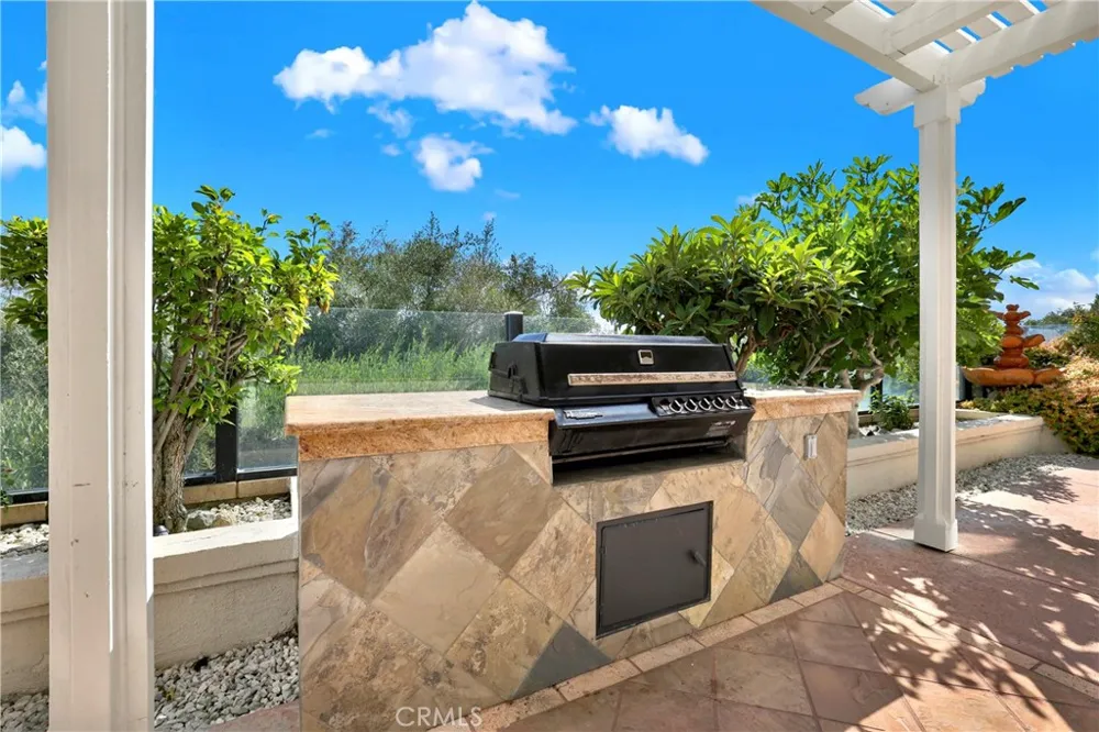 27130 S Ridge Drive Mission Viejo, CA 92692