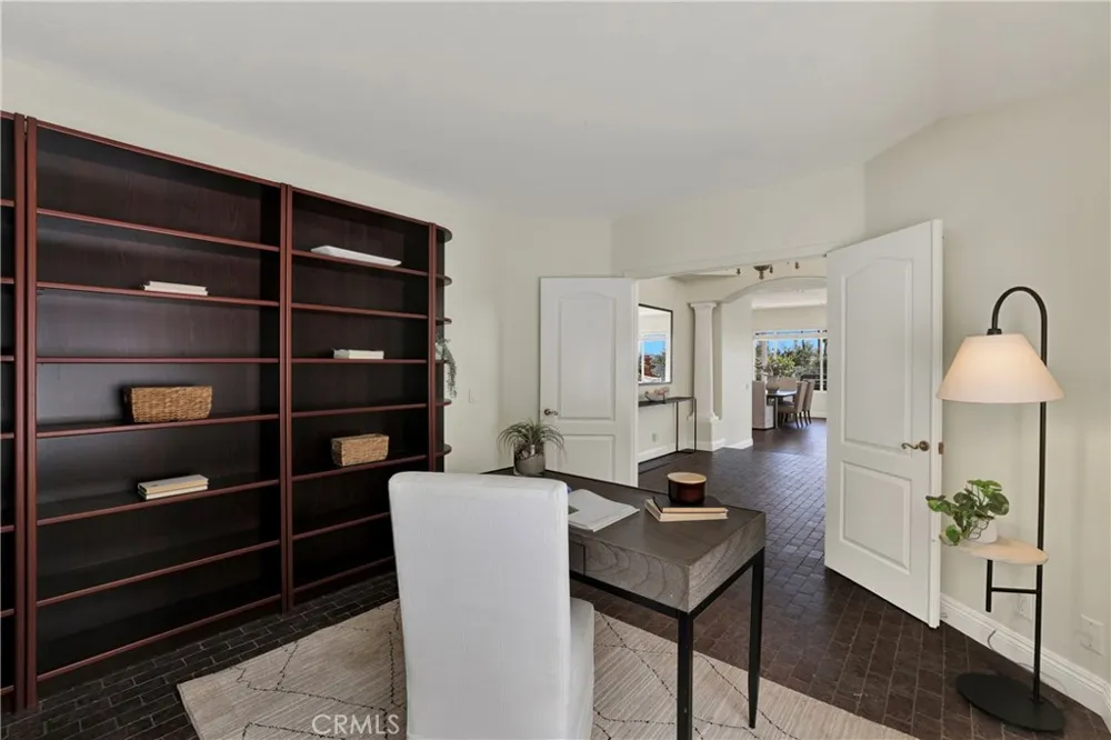 27130 S Ridge Drive Mission Viejo, CA 92692