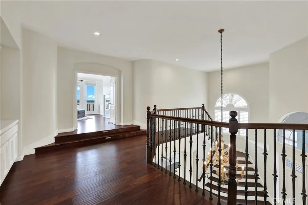 27130 S Ridge Drive Mission Viejo, CA 92692