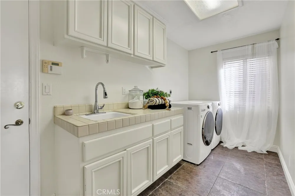 27130 S Ridge Drive Mission Viejo, CA 92692