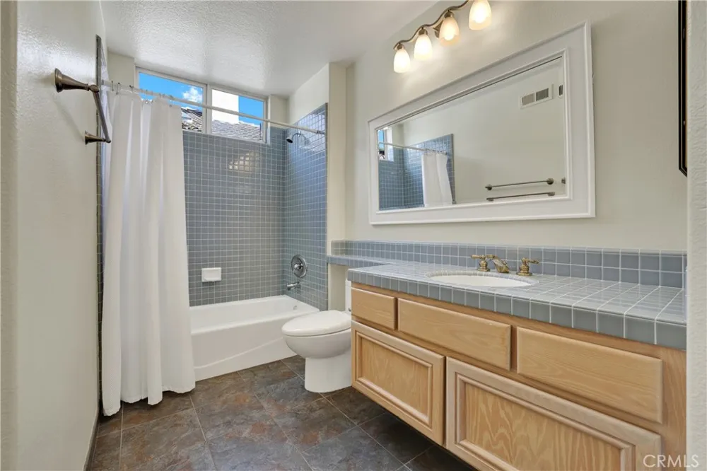 27130 S Ridge Drive Mission Viejo, CA 92692