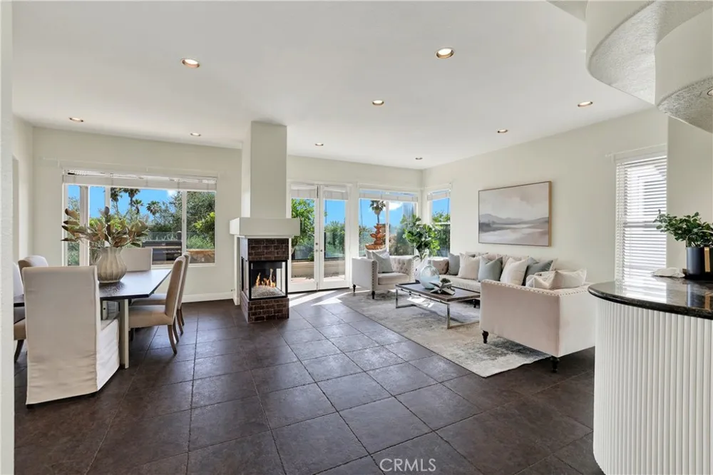 27130 S Ridge Drive Mission Viejo, CA 92692
