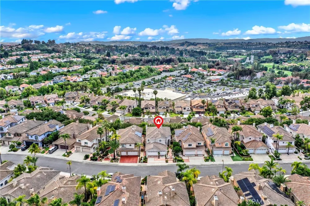 27130 S Ridge Drive Mission Viejo, CA 92692