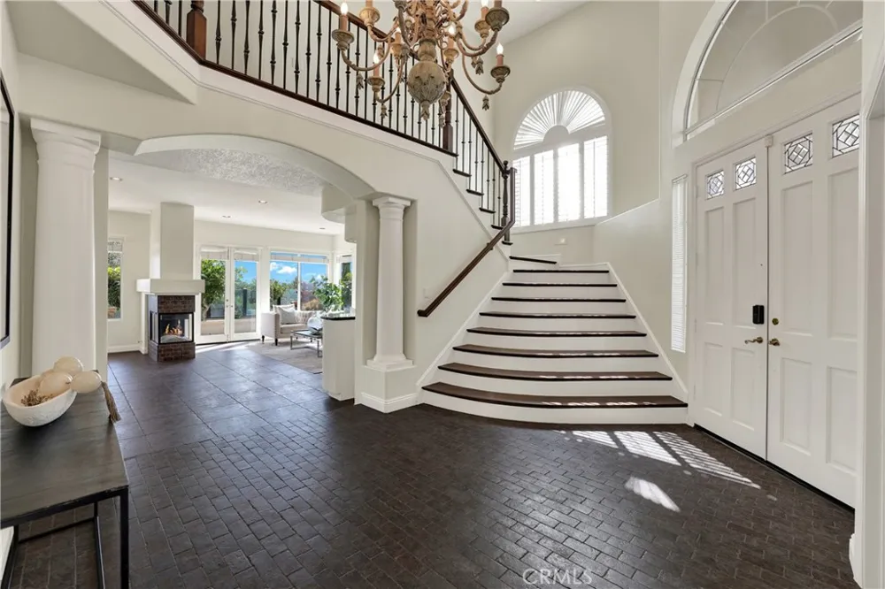 27130 S Ridge Drive Mission Viejo, CA 92692