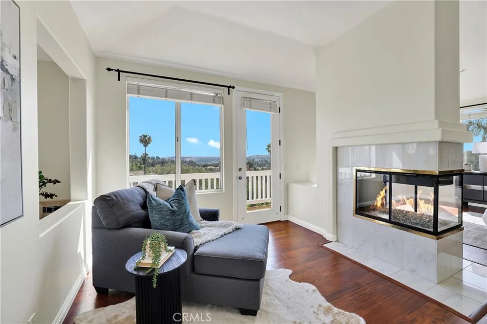 27130 S Ridge Drive Mission Viejo, CA 92692
