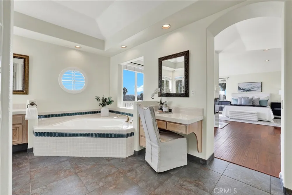 27130 S Ridge Drive Mission Viejo, CA 92692