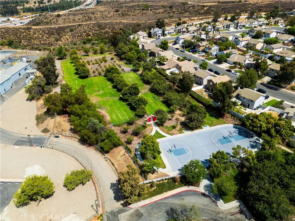 13189 Lucky Spur Lane Corona, CA 92883
