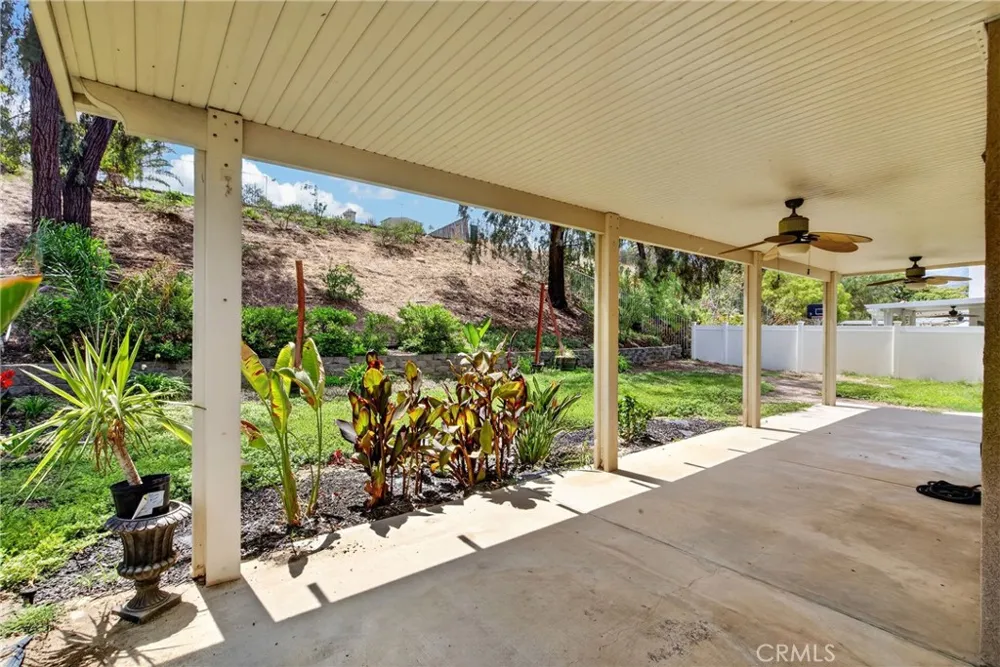 13189 Lucky Spur Lane Corona, CA 92883