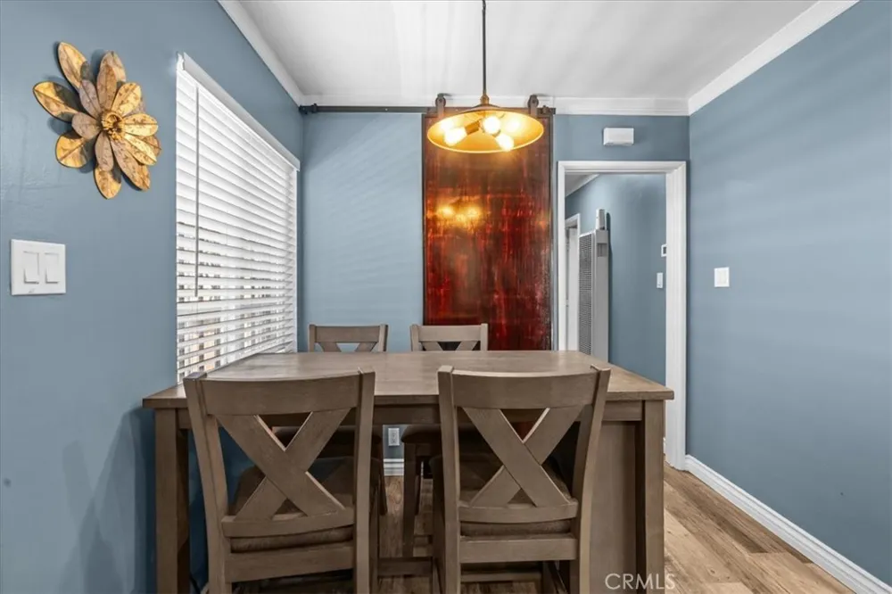 407 E Sunset Long Beach, CA 90805