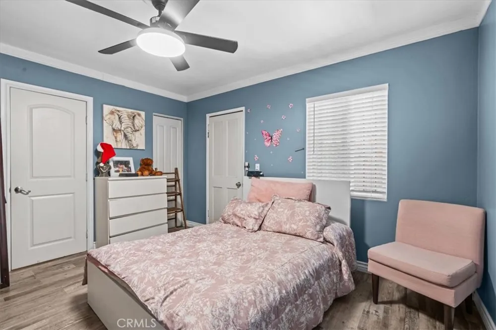 407 E Sunset Long Beach, CA 90805