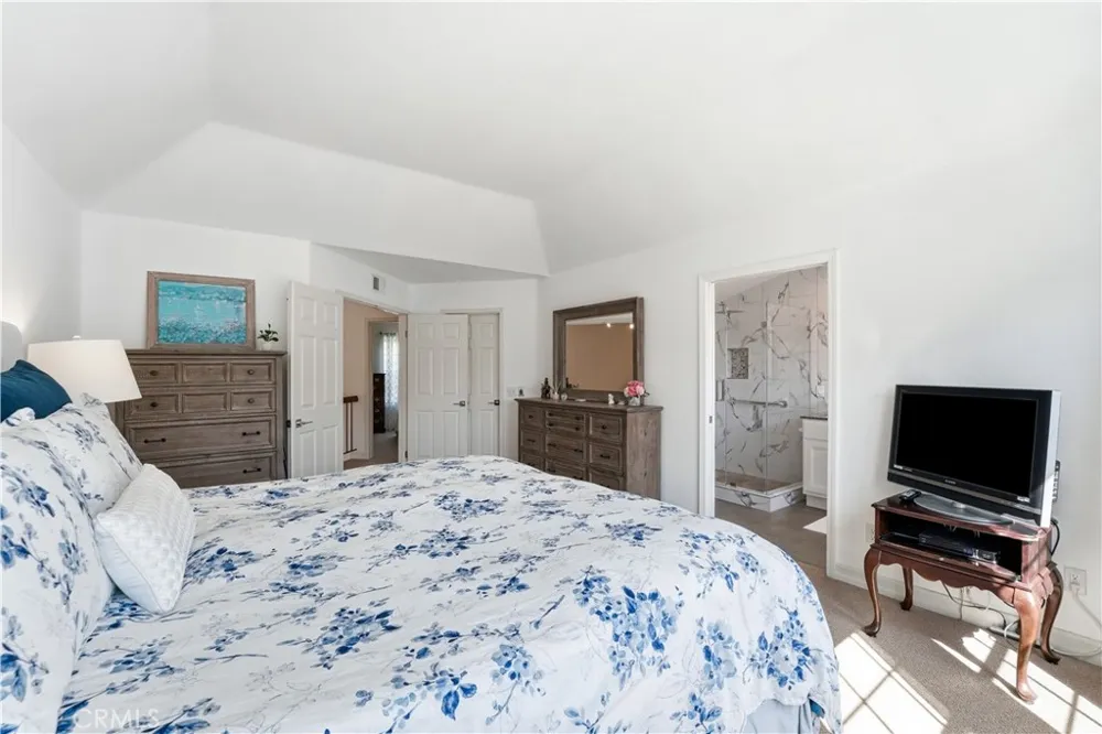 13 Firestone #5 Irvine, CA 92614