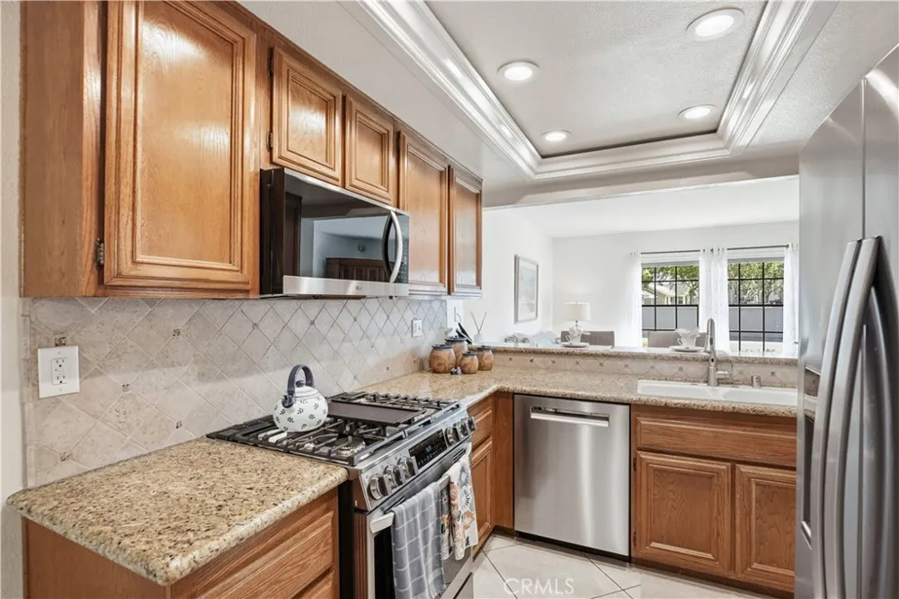 13 Firestone #5 Irvine, CA 92614