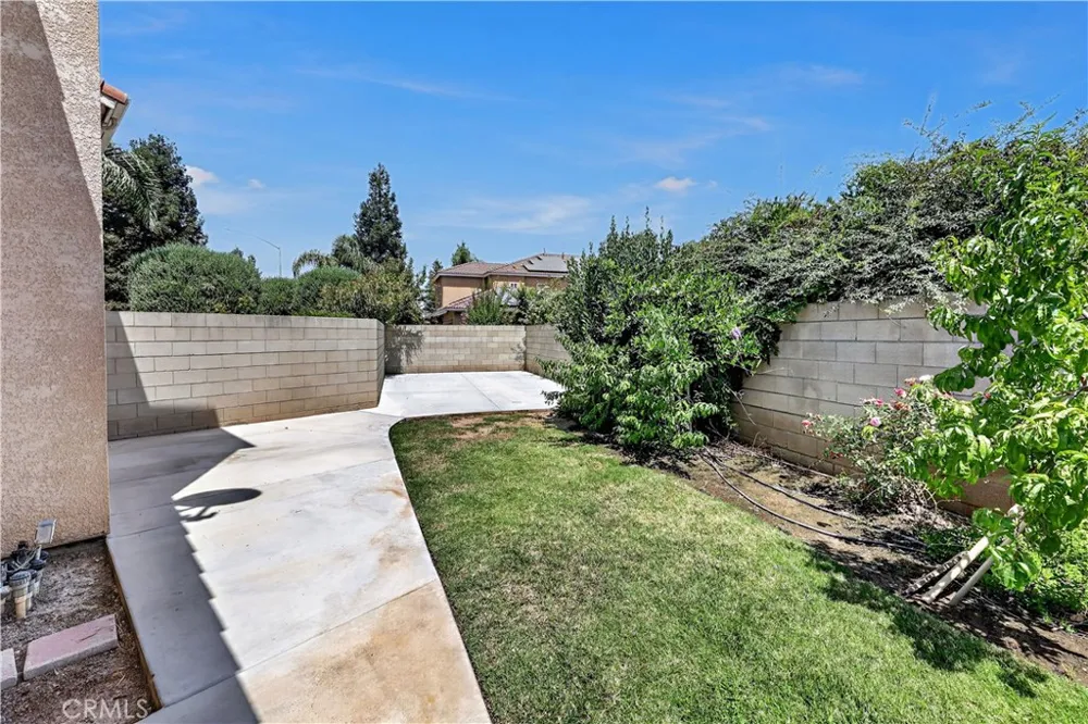 3077 Express Court Madera, CA 93637