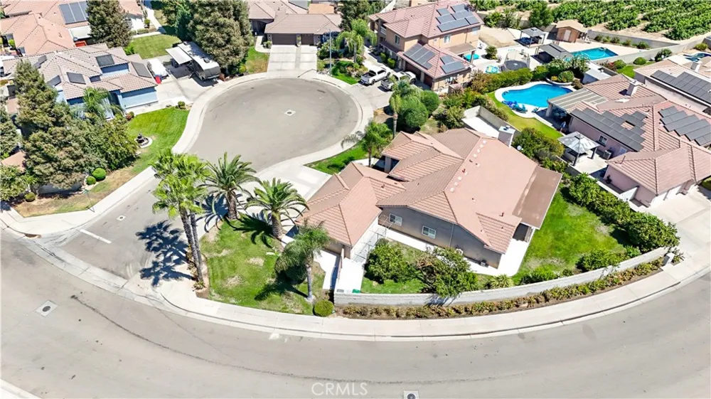 3077 Express Court Madera, CA 93637