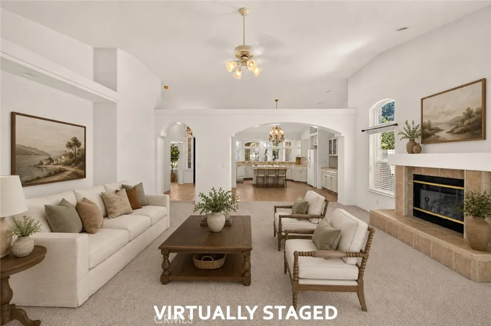3077 Express Court Madera, CA 93637